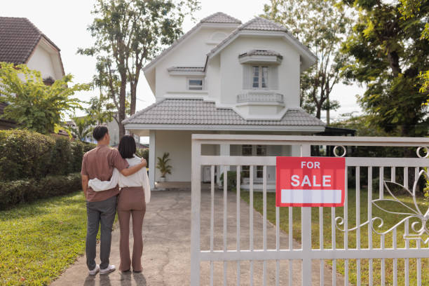 istock Couple admiring their new home 1886103369