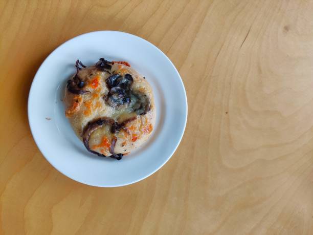istock garlic mushrooms mozzarella 1886732262