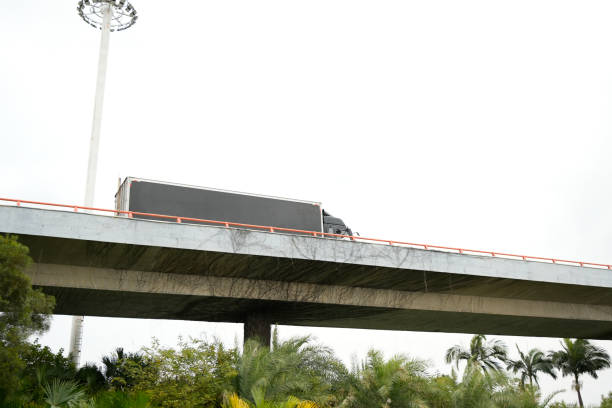 istock A truck driving on an overpass 1887101084