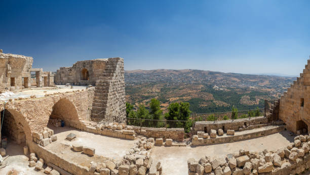 ajlun city and castle, north of amman, jordan, middle east - ajlun photos et images de collection