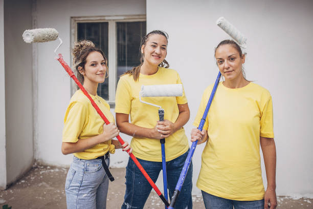 istock Cute women volunteers 1887649211