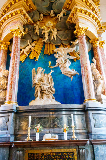 interior of church of our saviour in copenhagen, denmark - denmark indoors church angel imagens e fotografias de stock