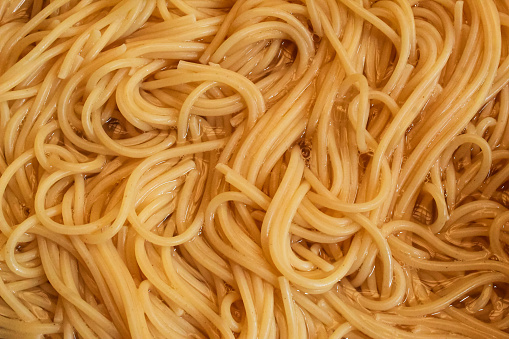 the texture of cooked spaghetti