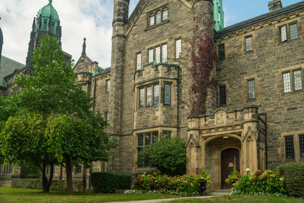 istock University of Toronto, Canada 1890399978