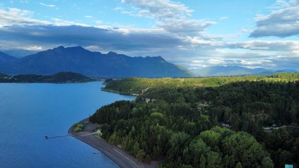 istock Villarica volcan near Pucon 1891157844