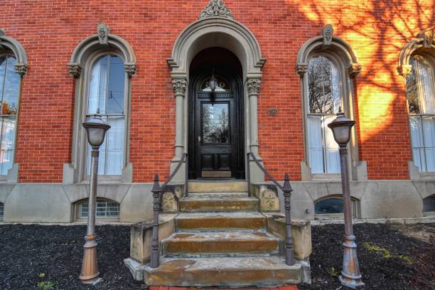 Pictures of historic homes that have been modernized