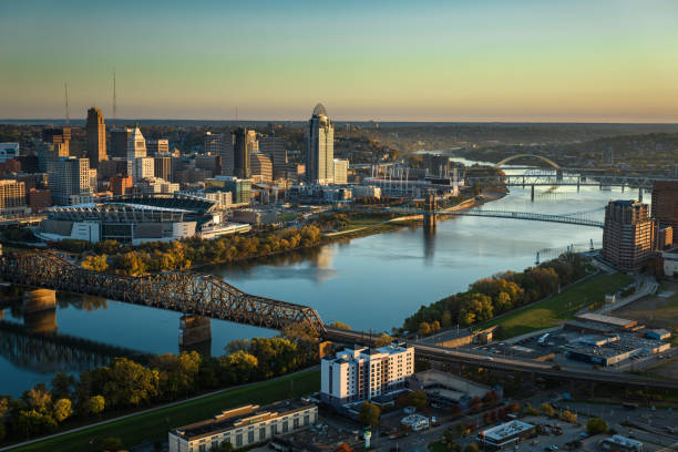 istock Downtown Cincinnati on a Fall Morning from over Covington, Kentucky 1893916916