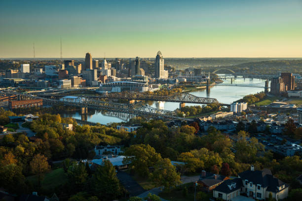 istock Covington, Kentucky overlooking Cincinnati, Ohio on a Fall Morning - Aerial 1893916920