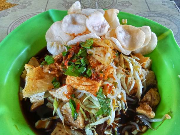 istock Ketupat tofu food 1893968036