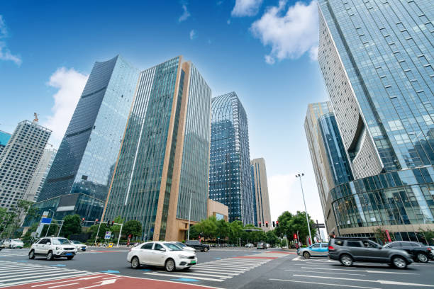 istock The city's streets and car 1894006015