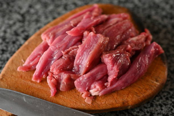 sliced veal strips, beef goulash, red beef meat sliced for cooking - veal piccata imagens e fotografias de stock