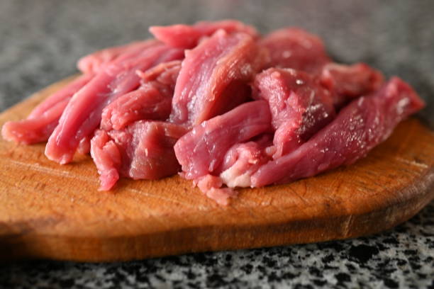 sliced veal strips, beef goulash, red beef meat sliced for cooking - veal piccata imagens e fotografias de stock