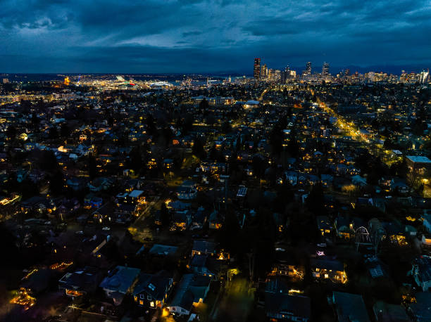 istock Neighborhood At Dusk in Seattle Washington 1895604475