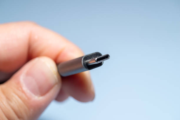 istock EU SAYS USB TYPE-C WILL BECOME A COMMON STANDARD FOR LOCAL ELECTRONIC DEVICES FROM 2024 1895880683