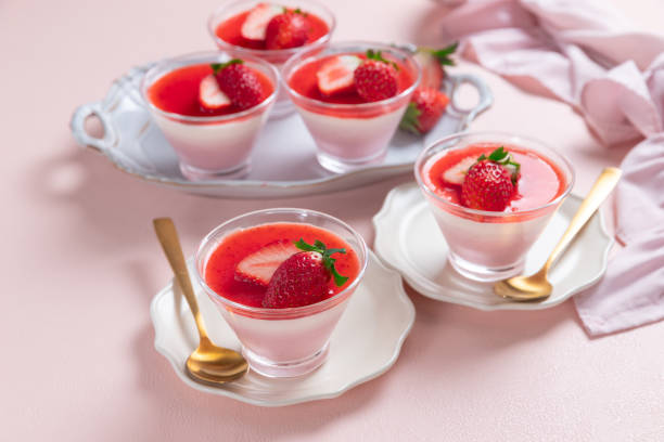 istock Homemade strawberry mousse dessert 1896995092
