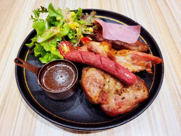 istock Mixed Grills on Hot Sizzling Plate 1897161295
