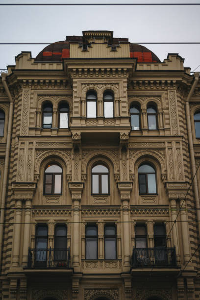 istock An old house in St. Petersburg 1897318082