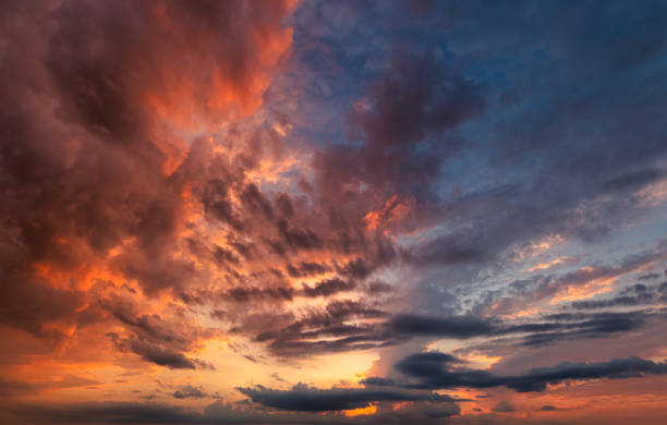 istock Sunset's Heartbeat: An Intimate Glimpse of the Sun 1898310877