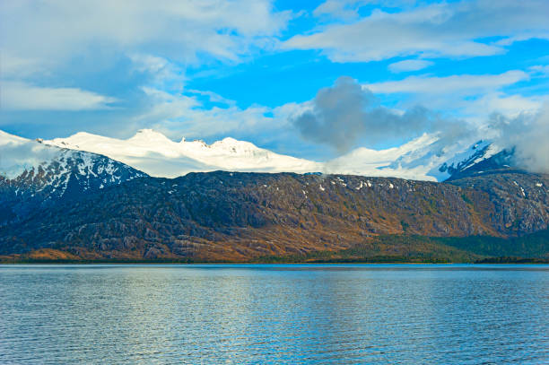 istock Cruising the Strait of Magellan in Chile 1900313403