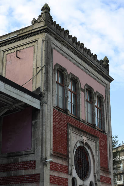 istock 13-12-2023 Istanbul-Türkiye: Sirkeci Train Station in Istanbul City 1900354915