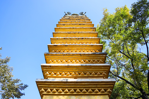 Jinma Temple is located on Jinma Mountain in Kunming City, Yunnan Province. It is one of the oldest temples in Yunnan. It is an important local Buddhist temple with a large number of traditional buildings and golden horse sculptures.