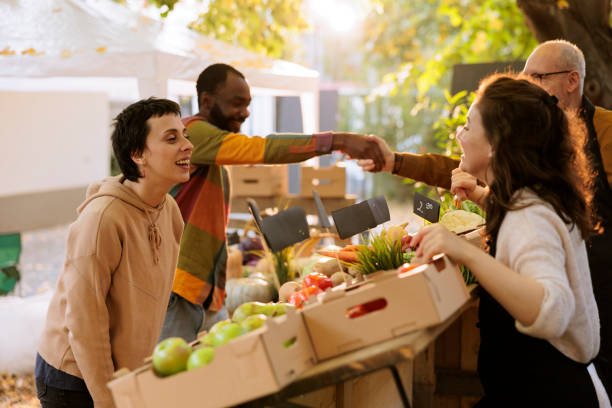 istock Vendors offering organic produce 1901459350