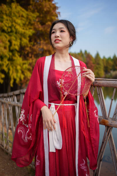 istock Young woman wearing Chinese Hanfu 1901655862