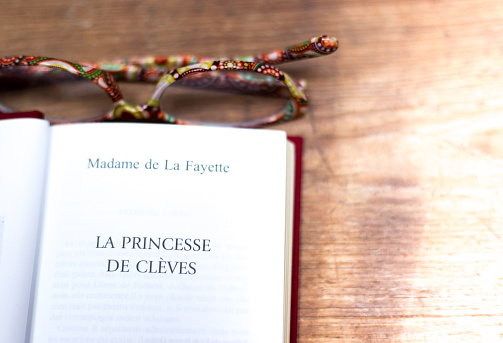 Open Book, Title Page: La Princesse de Clèves