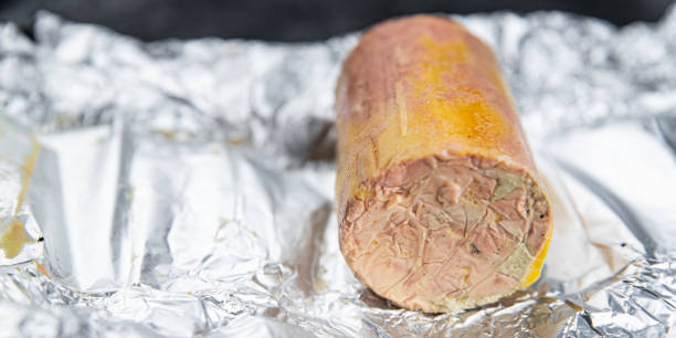 foie gras block  ready to eat eating cooking appetizer meal food snack on the table - block part of french culture traditional culture photos et images de collection