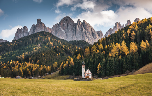 dolomites peaks in autumn