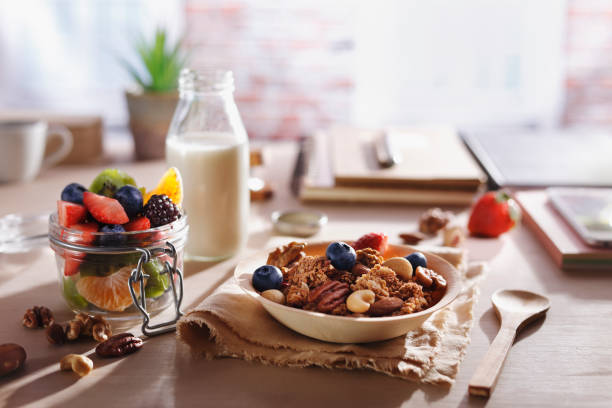 istock Granola breakfast in the office 1903162351