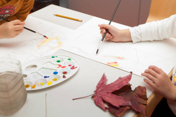 istock Lesson of drawing for children, aquarelle 1904123152
