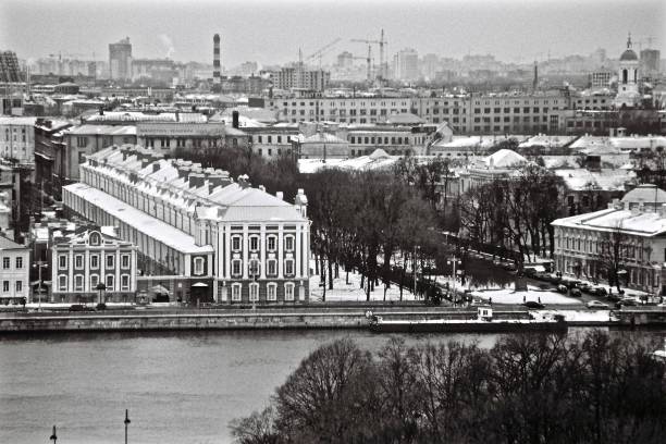 istock Saint-Petersburg 1904409712