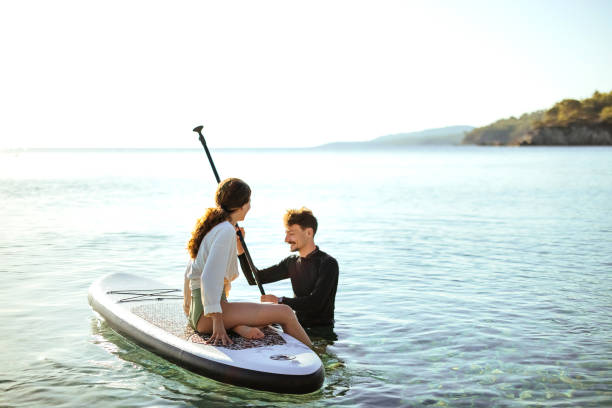 istock I will be your teacher to learn to paddle board 1904521922