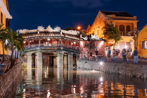 In the heart of Hoi An old town, the Japanese covered bridge is the emblem of Hoi An, and is the symbol of its Unesco world heritage site.