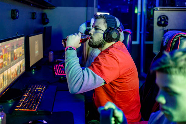 istock Gaming and refreshment in eSports arena 1906709499