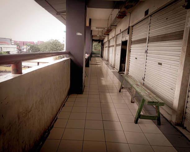 istock lonely and scary alley 1907124812