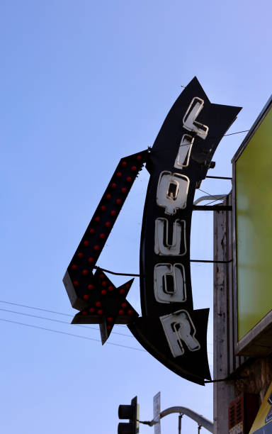 istock Vintage neon sign for a liquor store 1907473228