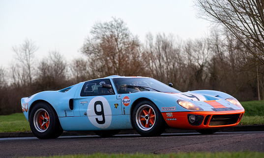 Stony Stratford,UK Jan 1st 2024. 2020 Ford GT40 replica car arriving at Stony Stratford for the annual New Years Day vintage and classic vehicle festival.