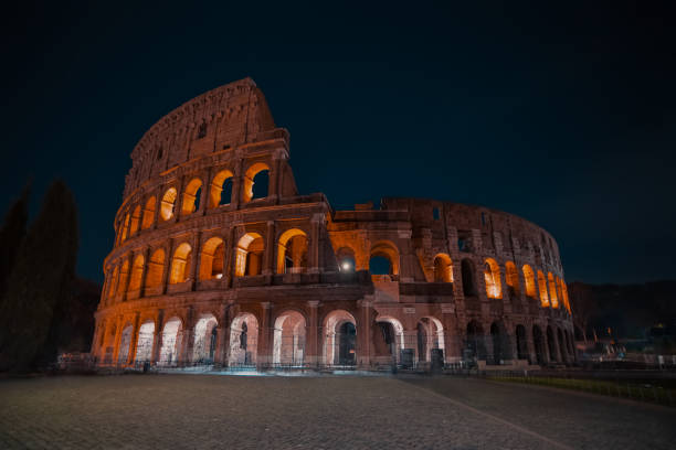 istock Colosseo in Rome at night 1908069002
