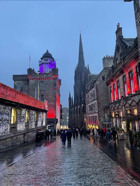 istock Edinburgh, The Royal Mile, Scotland 1908093790