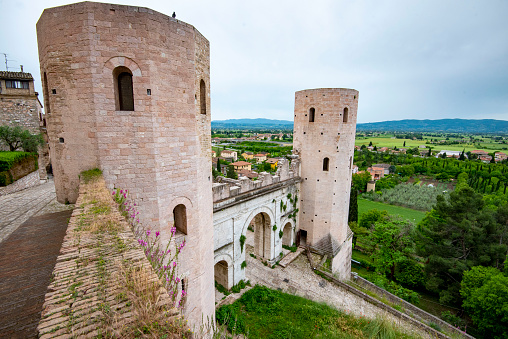 The Avacelli Castle (Ancona, Marche, Italy) became a fortress around thirteen century.\nIt stands up on a hill that dominates an old roman road from Fabriano to Senigallia