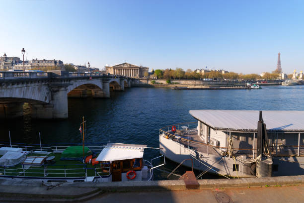 istock The Concorde bridge in Paris bridge 1908898808