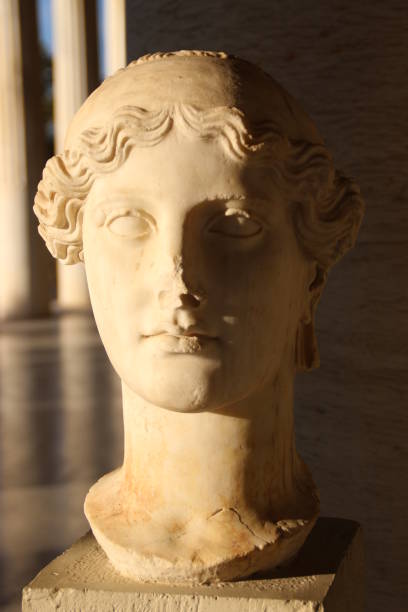 istock Agora antigua de Atenas 1910058468