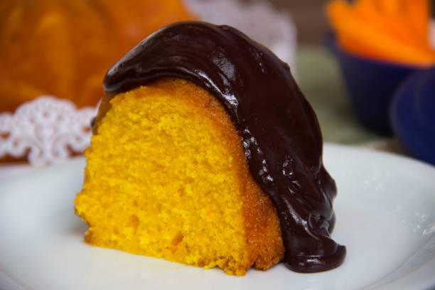 Bolo Pão de Mel Fácil com Ganache de Chocolate - receita deliciosa profissional - passo 1