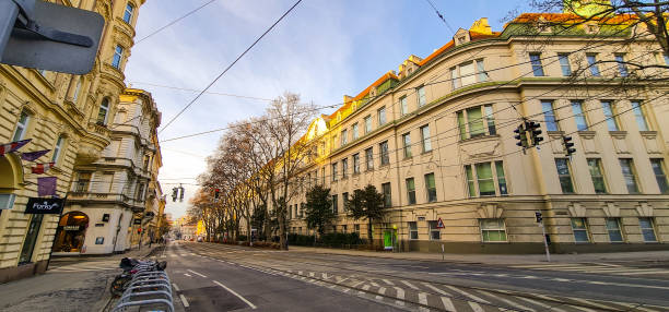 istock Streets and squares of Vienna 1910131159