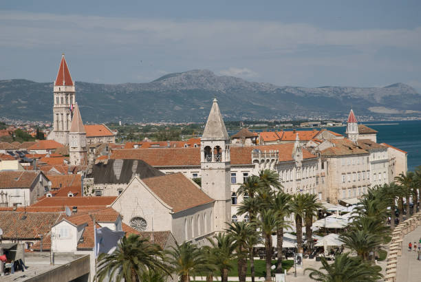 trogir  a city in croatia. a port city located on the adriatic sea coast in central dalmatia. - traù foto e immagini stock