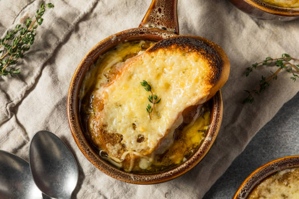 istock Homemade French Onion Soup 1910323315