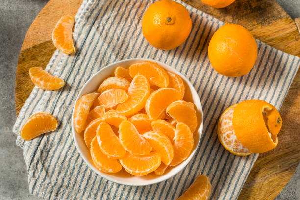 istock Organic Raw Peeled Mandarin Oranges 1910329046