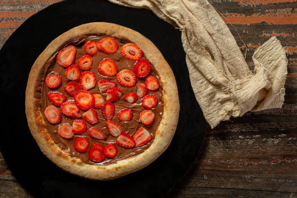 istock chocolate and strawberry pizza 1910496969